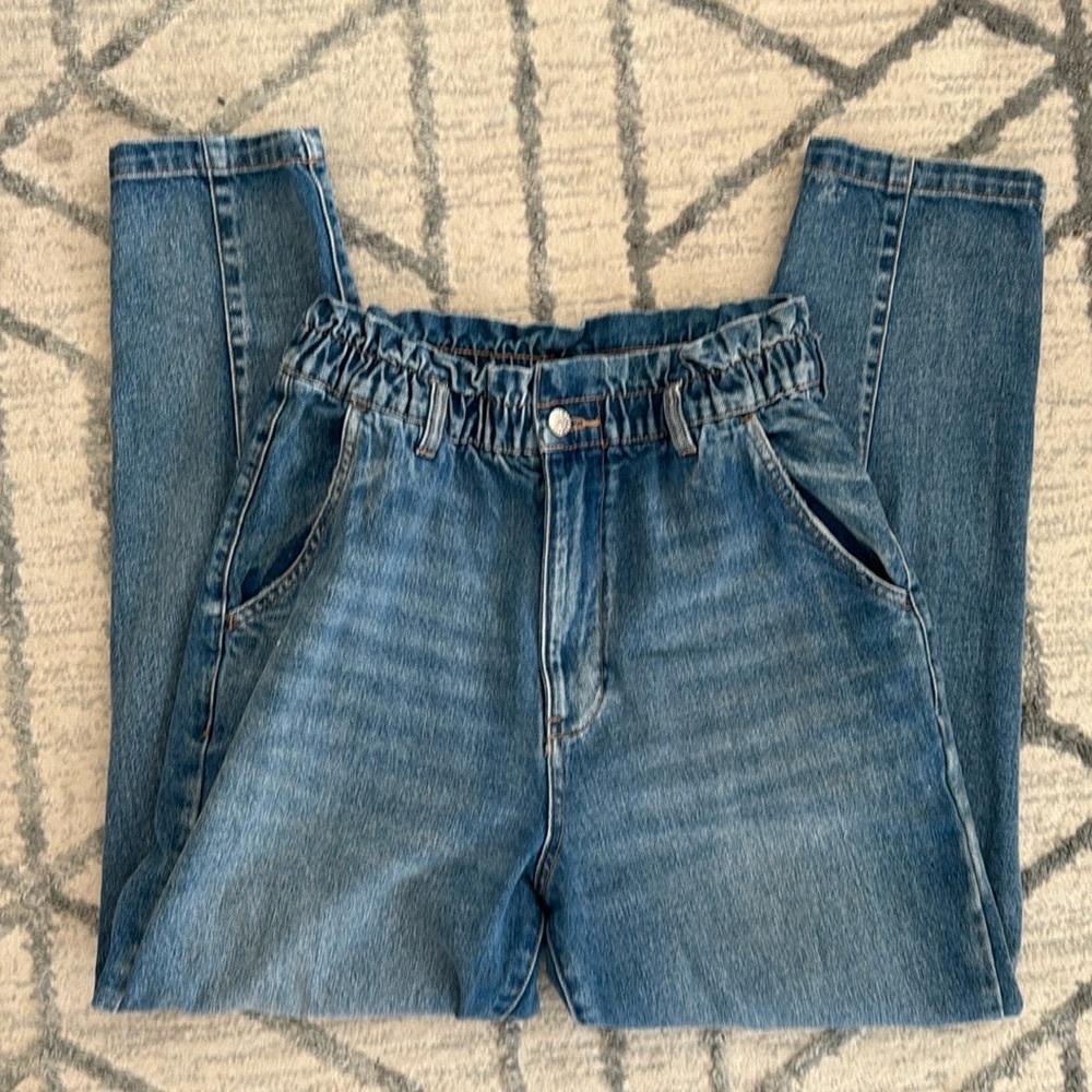 UO BDG Mom Jeans